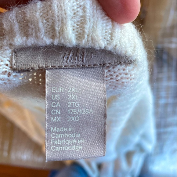 Cream Sweater with side Tie Lace Up detail - Picture 4 of 4